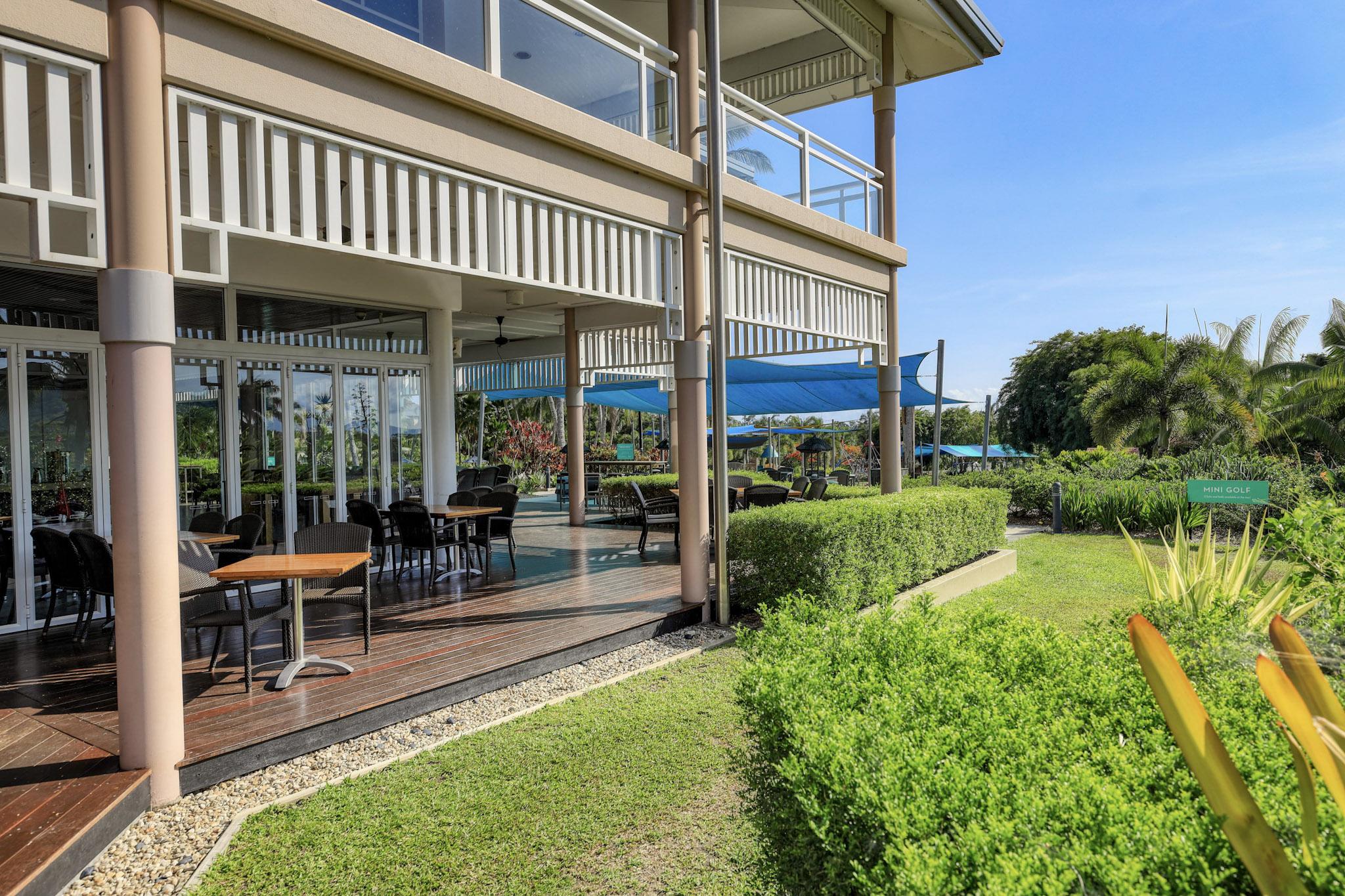 Paradise Palms Resort Cairns Exterior photo
