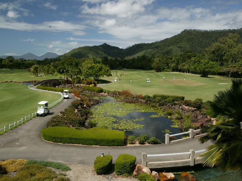 Paradise Palms Resort Cairns Exterior photo